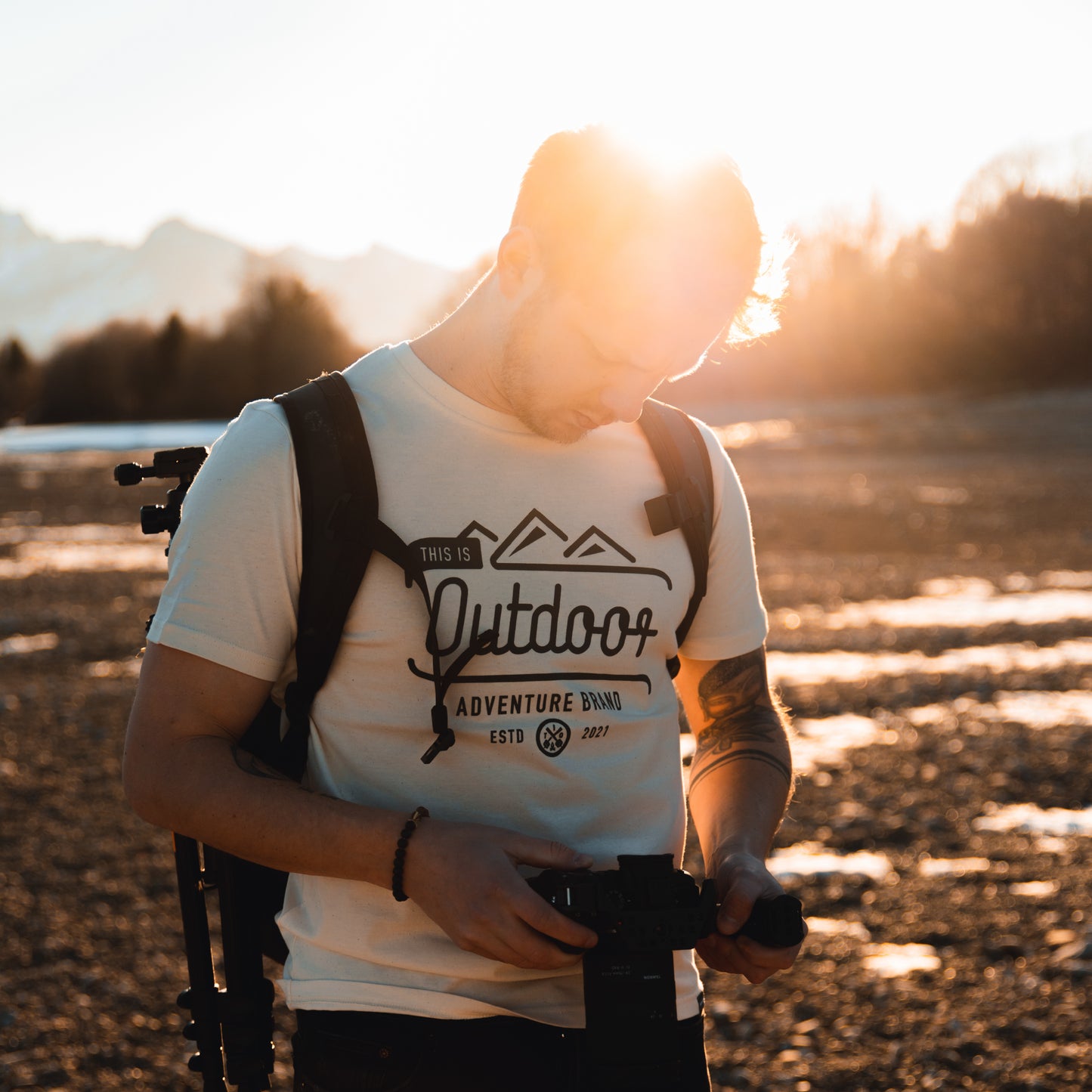 Mountain Adventure Brand T-Shirt beige - Herren